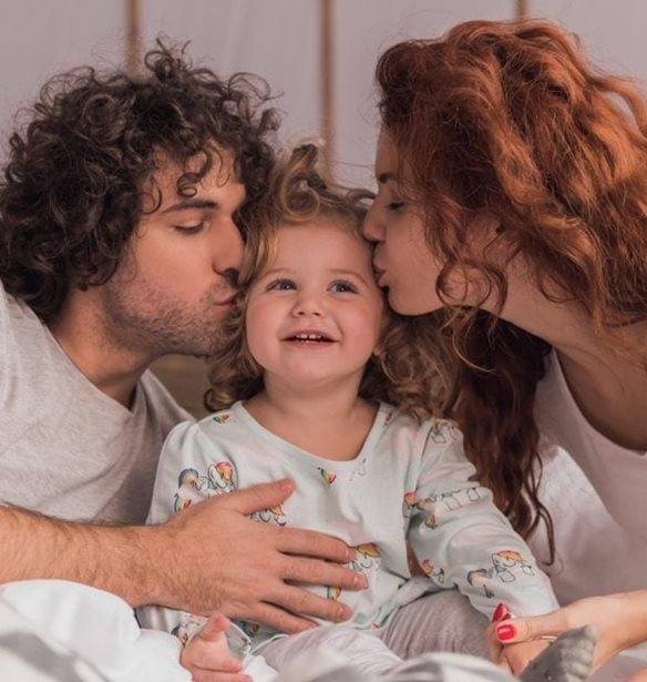 &#x3A5;&#x3C0;&#x3AC;&#x3C1;&#x3C7;&#x3B5;&#x3B9; &#x3C4;&#x3AF;&#x3C0;&#x3BF;&#x3C4;&#x3B1; &#x3C0;&#x3B9;&#x3BF; &#x3B5;&#x3C0;&#x3B5;&#x3AF;&#x3B3;&#x3BF;&#x3BD; &#x3B1;&#x3C0;&#x2019; &#x3C4;&#x3BF; &#x3BD;&#x3B1; &#x3C0;&#x3B5;&#x3C1;&#x3AC;&#x3C3;&#x3BF;&#x3C5;&#x3BC;&#x3B5; &#x3B5;&#x3C5;&#x3C4;&#x3C5;&#x3C7;&#x3B9;&#x3C3;&#x3BC;&#x3AD;&#x3BD;&#x3B5;&#x3C2; &#x3C3;&#x3C4;&#x3B9;&#x3B3;&#x3BC;&#x3AD;&#x3C2; &#x3BC;&#x3B1;&#x3B6;&#x3AF; &#x3BC;&#x3B5; &#x3C4;&#x3B1; &#x3C0;&#x3B1;&#x3B9;&#x3B4;&#x3B9;&#x3AC; &#x3BC;&#x3B1;&#x3C2;;