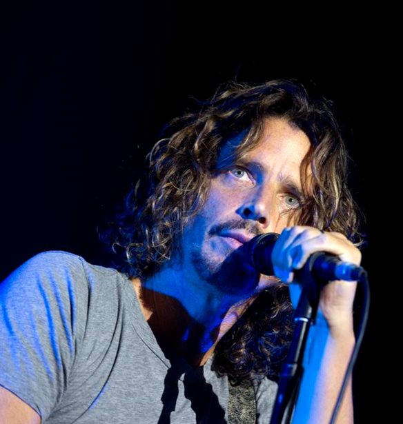 &#x388;&#x3C6;&#x3C5;&#x3B3;&#x3B5; &#x3B1;&#x3C0;&#x3CC; &#x3C4;&#x3B7; &#x3B6;&#x3C9;&#x3AE; &#x3BF; &#x3C4;&#x3C1;&#x3B1;&#x3B3;&#x3BF;&#x3C5;&#x3B4;&#x3B9;&#x3C3;&#x3C4;&#x3AE;&#x3C2; Chris Cornell