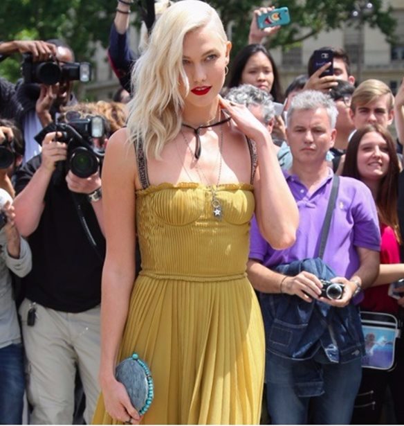 Karlie Kloss - Jennifer Lawrence: &#x3A0;&#x3BF;&#x3CD; &#x3C4;&#x3B9;&#x3C2; &#x3B5;&#x3BD;&#x3C4;&#x3CC;&#x3C0;&#x3B9;&#x3C3;&#x3B5; &#x3BF; &#x3C6;&#x3C9;&#x3C4;&#x3BF;&#x3B3;&#x3C1;&#x3B1;&#x3C6;&#x3B9;&#x3BA;&#x3CC;&#x3C2; &#x3C6;&#x3B1;&#x3BA;&#x3CC;&#x3C2;;