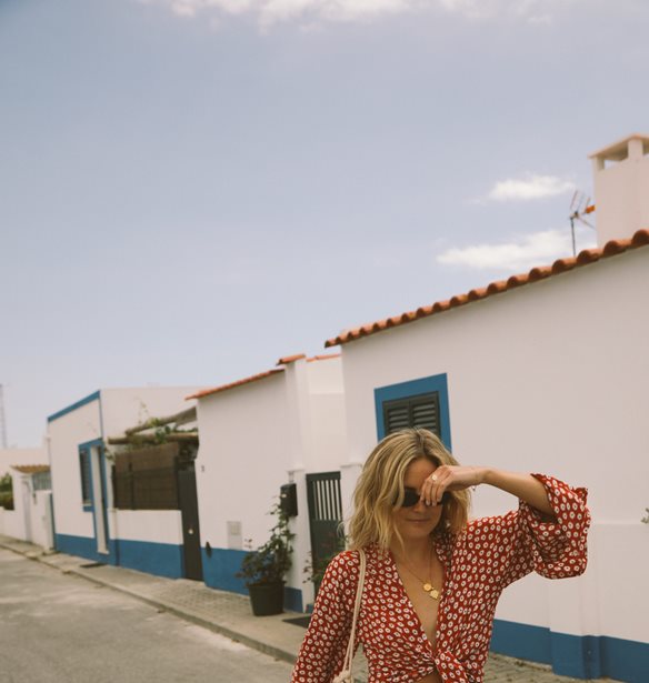 Trend of the week- Cropped shirt