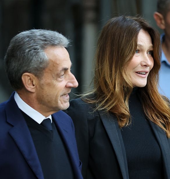 H &#x3C3;&#x3C4;&#x3B9;&#x3B3;&#x3BC;&#x3AE; &#x3C0;&#x3BF;&#x3C5; &#x3BF; Nicolas Sarkozy &#x3C6;&#x3B5;&#x3CD;&#x3B3;&#x3B5;&#x3B9; &#x3B1;&#x3C0;&#x3CC; &#x3C4;&#x3BF; &#x3C3;&#x3C0;&#x3AF;&#x3C4;&#x3B9; &#x3C4;&#x3BF;&#x3C5; &#x3B3;&#x3B9;&#x3B1; &#x3BD;&#x3B1; &#x3B5;&#x3BA;&#x3C4;&#x3AF;&#x3C3;&#x3B5;&#x3B9; &#x3C4;&#x3B7;&#x3BD; &#x3C0;&#x3BF;&#x3B9;&#x3BD;&#x3AE; &#x3C4;&#x3BF;&#x3C5; &#x3C3;&#x3C4;&#x3B7; &#x3C6;&#x3C5;&#x3BB;&#x3B1;&#x3BA;&#x3AE;
