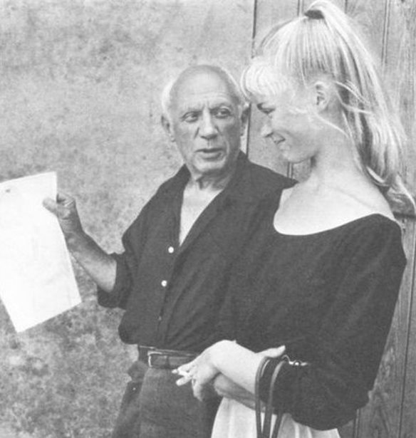 &#x397; &#x3C3;&#x3B7;&#x3BC;&#x3B1;&#x3BD;&#x3C4;&#x3B9;&#x3BA;&#x3CC;&#x3C4;&#x3B5;&#x3C1;&#x3B7; &#x3BC;&#x3BF;&#x3CD;&#x3C3;&#x3B1; &#x3C4;&#x3BF;&#x3C5; Picasso &#x3B5;&#x3BE;&#x3BF;&#x3BC;&#x3BF;&#x3BB;&#x3BF;&#x3B3;&#x3B5;&#x3AF;&#x3C4;&#x3B1;&#x3B9;