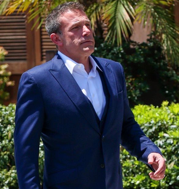 Ben Affleck | &#x3A4;&#x3BF; &#x3BD;&#x3AD;&#x3BF; &#x3C3;&#x3C0;&#x3AF;&#x3C4;&#x3B9; &#x3C0;&#x3BF;&#x3C5; &#x3B1;&#x3B3;&#x3CC;&#x3C1;&#x3B1;&#x3C3;&#x3B5; &#x3C3;&#x3C4;&#x3BF; &#x39B;&#x3BF;&#x3C2; &#x386;&#x3BD;&#x3C4;&#x3B6;&#x3B5;&#x3BB;&#x3B5;&#x3C2;