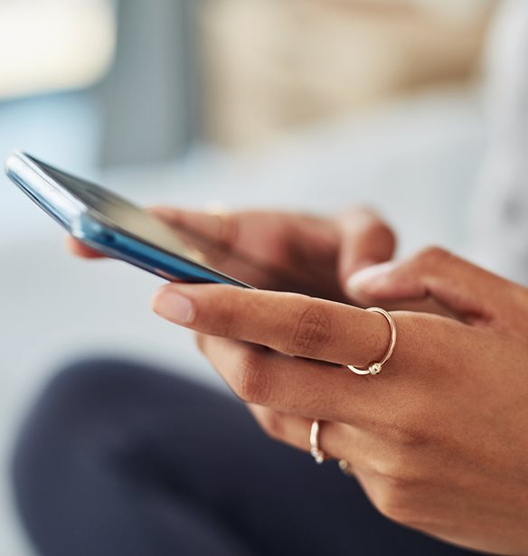 Ήξερες ότι τα αφυδατωμένα χέρια σε μεγαλώνουν ως και 9 χρόνια;