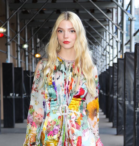 10 &#x3C0;&#x3C1;&#x3AC;&#x3B3;&#x3BC;&#x3B1;&#x3C4;&#x3B1; &#x3C0;&#x3BF;&#x3C5; &#x3C0;&#x3C1;&#x3AD;&#x3C0;&#x3B5;&#x3B9; &#x3BD;&#x3B1; &#x3BE;&#x3AD;&#x3C1;&#x3B5;&#x3B9;&#x3C2; &#x3B3;&#x3B9;&#x3B1; &#x3C4;&#x3B7;&#x3BD; Anya Taylor-Joy