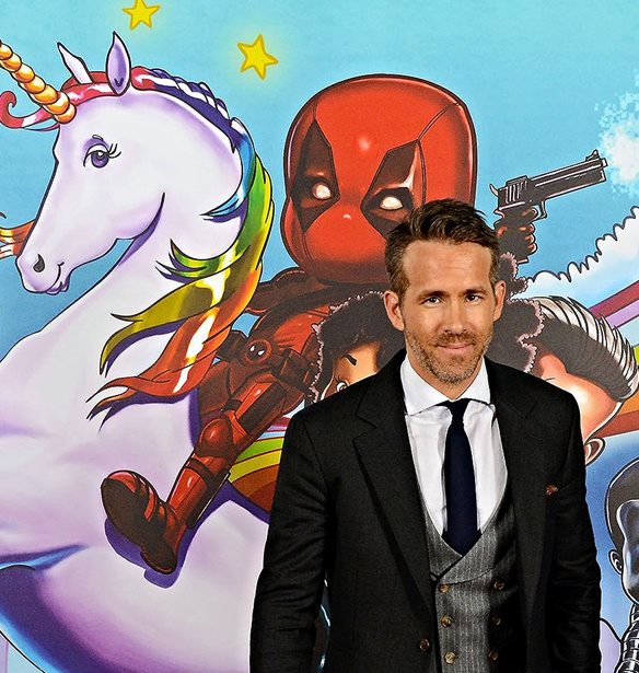 &#x39F; Hugh Jackman &#x3BA;&#x3B1;&#x3B9; &#x3BF; Jake Gyllenhaal &#x3AD;&#x3BA;&#x3B1;&#x3BD;&#x3B1;&#x3BD; &#x3C4;&#x3B7;&#x3BD; &#x3C0;&#x3B9;&#x3BF; &#x3B5;&#x3C0;&#x3B9;&#x3BA;&#x3AE; &#x3C6;&#x3AC;&#x3C1;&#x3C3;&#x3B1; &#x3C3;&#x3C4;&#x3BF;&#x3BD; Ryan Reynolds