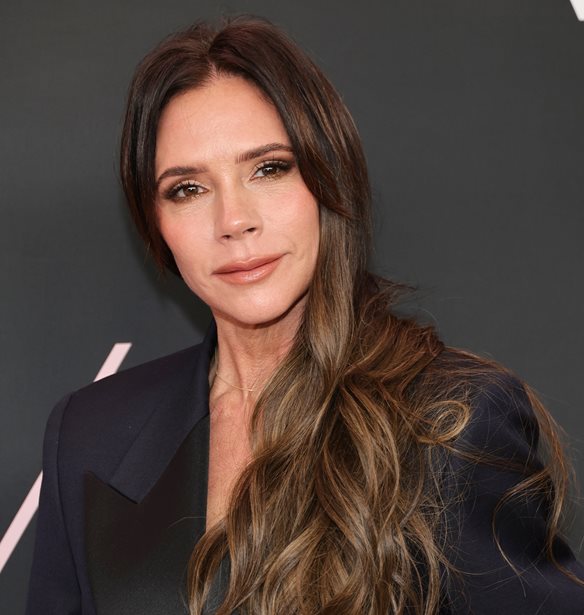 Victoria Beckham | &#x3A4;&#x3B1; &#x3BB;&#x3CC;&#x3B3;&#x3B9;&#x3B1; &#x3B1;&#x3B3;&#x3AC;&#x3C0;&#x3B7;&#x3C2; &#x3B3;&#x3B9;&#x3B1; &#x3C4;&#x3B7;&#x3BD; &#x3B5;&#x3C0;&#x3B9;&#x3C4;&#x3C5;&#x3C7;&#x3AF;&#x3B1; &#x3C4;&#x3BF;&#x3C5; Sir David &#x3BC;&#x3B5; &#x3C4;&#x3B7;&#x3BD; Inter Miami