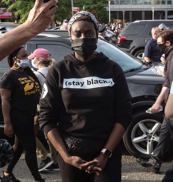 &#x39F;&#x3B9; &#x3B4;&#x3B9;&#x3B1;&#x3BC;&#x3B1;&#x3C1;&#x3C4;&#x3C5;&#x3C1;&#x3AF;&#x3B5;&#x3C2; &#x3C3;&#x3C4;&#x3BF;&#x3C5;&#x3C2; &#x3B4;&#x3C1;&#x3CC;&#x3BC;&#x3BF;&#x3C5;&#x3C2; &#x3C4;&#x3B7;&#x3C2; &#x39D;&#x3AD;&#x3B1;&#x3C2; &#x3A5;&#x3CC;&#x3C1;&#x3BA;&#x3B7;&#x3C2; &#x3BC;&#x3AD;&#x3C3;&#x3B1; &#x3B1;&#x3C0;&#x3CC; &#x3C4;&#x3BF;&#x3BD; &#x3C6;&#x3B1;&#x3BA;&#x3CC; &#x3C4;&#x3B7;&#x3C2; Cheryl Dunn