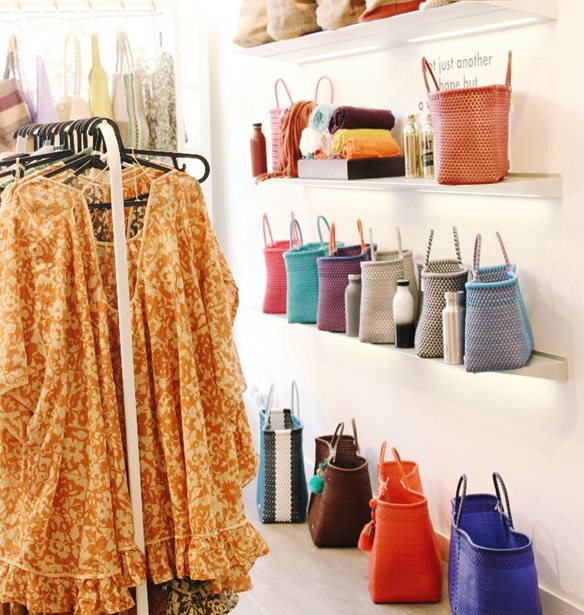 Comfort Living | &#x388;&#x3BD;&#x3B1; &#x3BC;&#x3BF;&#x3BD;&#x3B1;&#x3B4;&#x3B9;&#x3BA;&#x3CC; concept store &#x3B3;&#x3B9;&#x3B1; &#x3C4;&#x3BF;&#x3C5;&#x3C2; &#x3BB;&#x3AC;&#x3C4;&#x3C1;&#x3B5;&#x3B9;&#x3C2; &#x3C4;&#x3BF;&#x3C5; design