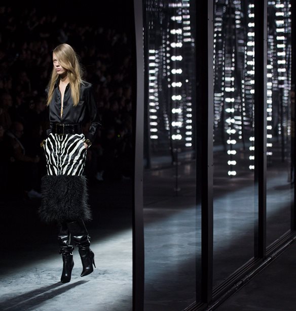 Οι πιο δυναμικές γυναίκες θα φορέσουν και την επόμενη σεζόν Saint Laurent