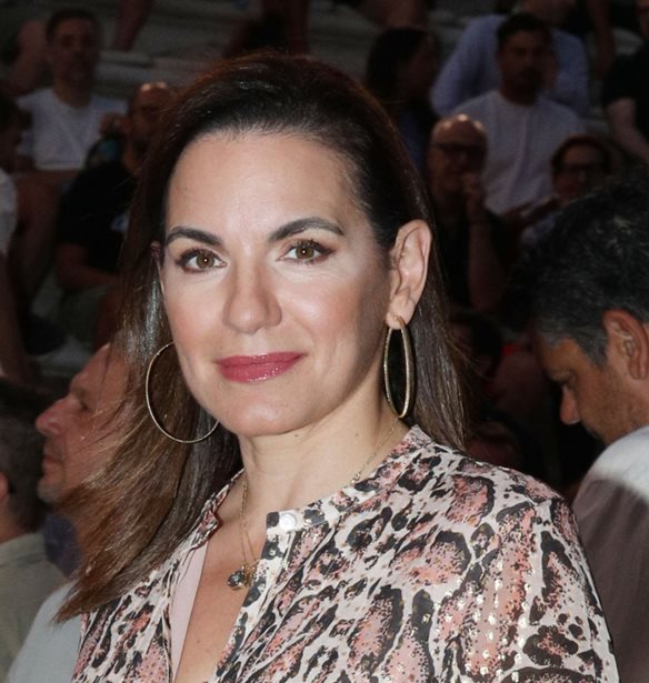 &#x38C;&#x3BB;&#x3B3;&#x3B1; &#x39A;&#x3B5;&#x3C6;&#x3B1;&#x3BB;&#x3BF;&#x3B3;&#x3B9;&#x3AC;&#x3BD;&#x3BD;&#x3B7; | &#x3A4;&#x3BF; &#x3BA;&#x3B1;&#x3BB;&#x3BF;&#x3BA;&#x3B1;&#x3B9;&#x3C1;&#x3B9;&#x3BD;&#x3CC; outfit &#x3BC;&#x3B5; &#x3BB;&#x3B9;&#x3BD;&#x3CC; &#x3BA;&#x3B1;&#x3C6;&#x3C4;&#x3AC;&#x3BD;&#x3B9; &#x3BA;&#x3B1;&#x3B9; sneakers &#x3C3;&#x3C4;&#x3B7;&#x3BD; &#x391;&#x3BD;&#x3AC;&#x3C6;&#x3B7;