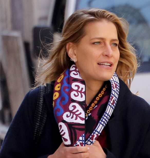 &quot;&#x391;&#x3B8;&#x3AE;&#x3BD;&#x3B1;, &#x3C3;&#x27; &#x3B1;&#x3B3;&#x3B1;&#x3C0;&#x3CE;&quot; | &#x397; &#x3A4;&#x3B1;&#x3C4;&#x3B9;&#x3AC;&#x3BD;&#x3B1; &#x39C;&#x3C0;&#x3BB;&#x3AC;&#x3C4;&#x3BD;&#x3B9;&#x3BA; &#x3BC;&#x3BF;&#x3B9;&#x3C1;&#x3AC;&#x3B6;&#x3B5;&#x3C4;&#x3B1;&#x3B9; &#x3C4;&#x3B7;&#x3BD; &#x3B1;&#x3B3;&#x3B1;&#x3C0;&#x3B7;&#x3BC;&#x3AD;&#x3BD;&#x3B7; &#x3C4;&#x3B7;&#x3C2; &#x3B8;&#x3AD;&#x3B1; &#x3C3;&#x3C4;&#x3B7;&#x3BD; &#x3C0;&#x3CC;&#x3BB;&#x3B7;