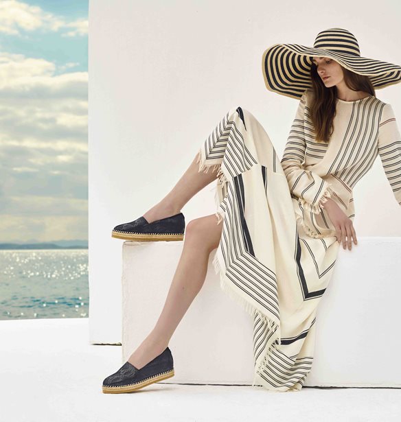 Zaccys London | To &#x3B1;&#x3B3;&#x3B1;&#x3C0;&#x3B7;&#x3BC;&#x3AD;&#x3BD;&#x3BF; brand &#x3C0;&#x3B1;&#x3C0;&#x3BF;&#x3C5;&#x3C4;&#x3C3;&#x3B9;&#x3CE;&#x3BD; &#x3B3;&#x3B9;&#x3BF;&#x3C1;&#x3C4;&#x3AC;&#x3B6;&#x3B5;&#x3B9; &#x3C4;&#x3B1; &#x3C4;&#x3C1;&#x3AF;&#x3C4;&#x3B1; &#x3C4;&#x3BF;&#x3C5; &#x3B3;&#x3B5;&#x3BD;&#x3AD;&#x3B8;&#x3BB;&#x3B9;&#x3B1;