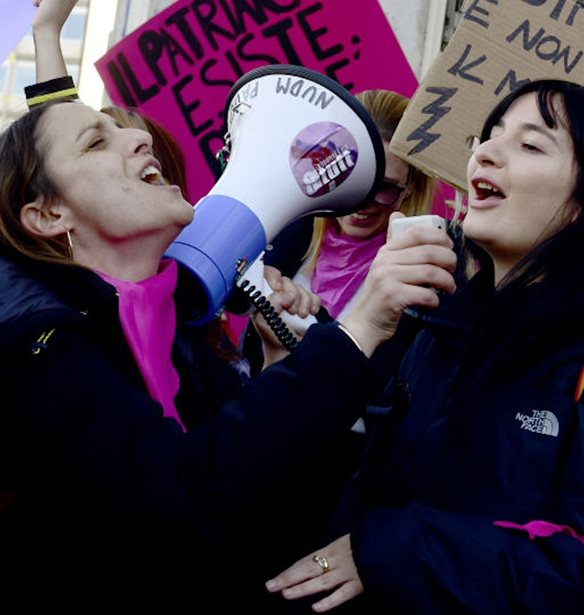 &#x394;&#x3B9;&#x3B5;&#x3B8;&#x3BD;&#x3AE;&#x3C2; &#x397;&#x3BC;&#x3AD;&#x3C1;&#x3B1; &#x3B3;&#x3B9;&#x3B1; &#x3C4;&#x3B7;&#x3BD; &#x395;&#x3BE;&#x3AC;&#x3BB;&#x3B5;&#x3B9;&#x3C8;&#x3B7; &#x3C4;&#x3B7;&#x3C2; &#x392;&#x3AF;&#x3B1;&#x3C2; &#x3BA;&#x3B1;&#x3C4;&#x3AC; &#x3C4;&#x3C9;&#x3BD; &#x393;&#x3C5;&#x3BD;&#x3B1;&#x3B9;&#x3BA;&#x3CE;&#x3BD; | To viral &#x3C4;&#x3C1;&#x3B1;&#x3B3;&#x3BF;&#x3CD;&#x3B4;&#x3B9; &#x3C0;&#x3BF;&#x3C5; &#x3C7;&#x3C1;&#x3B7;&#x3C3;&#x3B9;&#x3BC;&#x3BF;&#x3C0;&#x3BF;&#x3B9;&#x3BF;&#x3CD;&#x3BD; &#x3BF;&#x3B9; &#x3B3;&#x3C5;&#x3BD;&#x3B1;&#x3AF;&#x3BA;&#x3B5;&#x3C2; &#x3C3;&#x3C4;&#x3BF; TikTok &#x3B3;&#x3B9;&#x3B1; &#x3BD;&#x3B1; &#x3BA;&#x3B1;&#x3C4;&#x3B1;&#x3B3;&#x3B3;&#x3B5;&#x3AF;&#x3BB;&#x3BF;&#x3C5;&#x3BD; &#x3C4;&#x3BF;&#x3BD; &#x3B2;&#x3B9;&#x3B1;&#x3C3;&#x3BC;&#x3CC; &#x3C4;&#x3BF;&#x3C5;&#x3C2;