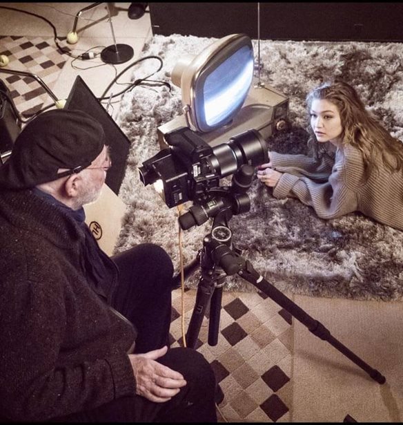 &#x397; Gigi Hadid &#x3C0;&#x3C1;&#x3C9;&#x3C4;&#x3B1;&#x3B3;&#x3C9;&#x3BD;&#x3B9;&#x3C3;&#x3C4;&#x3B5;&#x3AF; &#x3C3;&#x3C4;&#x3BF; &#x3B7;&#x3BC;&#x3B5;&#x3C1;&#x3BF;&#x3BB;&#x3CC;&#x3B3;&#x3B9;&#x3BF; &#x3C4;&#x3B7;&#x3C2; Pirelli 2019