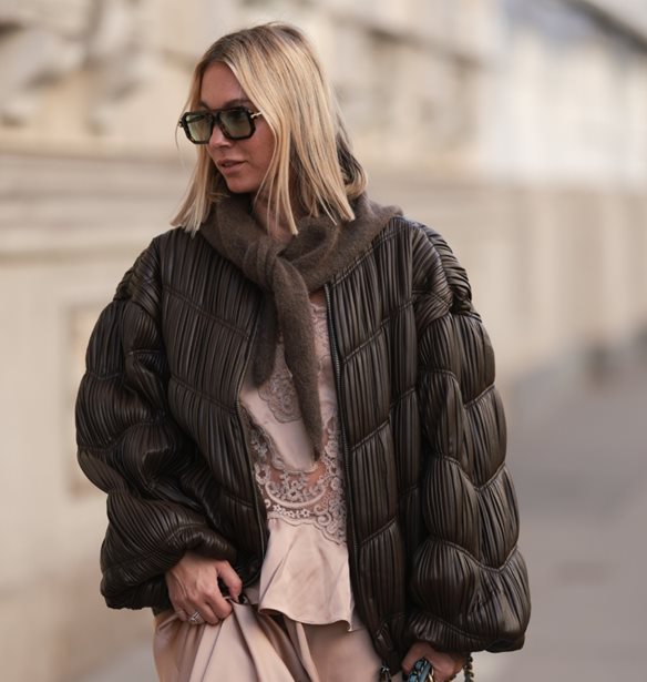 &#x3A4;&#x3BF; &#x3B6;&#x3B5;&#x3C3;&#x3C4;&#x3CC; &#x3BA;&#x3B1;&#x3B9; &#x3BA;&#x3BF;&#x3BB;&#x3B1;&#x3BA;&#x3B5;&#x3C5;&#x3C4;&#x3B9;&#x3BA;&#x3CC; &#x3BC;&#x3C0;&#x3BF;&#x3C5;&#x3C6;&#x3AC;&#x3BD; &#x3B1;&#x3C0;&#x3CC; &#x3C4;&#x3B7; Massimo Dutti &#x3C0;&#x3BF;&#x3C5; &#x3C7;&#x3C1;&#x3B5;&#x3B9;&#x3AC;&#x3B6;&#x3B5;&#x3C3;&#x3B1;&#x3B9; &#x3B3;&#x3B9;&#x3B1; &#x3C4;&#x3BF;&#x3BD; &#x3C7;&#x3B5;&#x3B9;&#x3BC;&#x3CE;&#x3BD;&#x3B1;