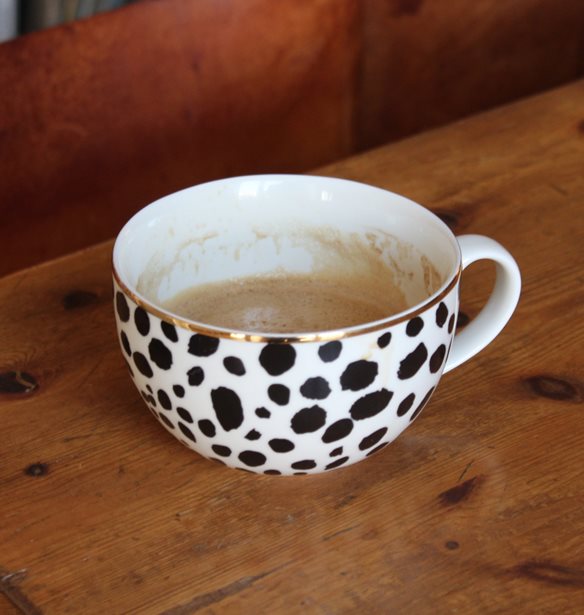 #menoumespiti: The Attica Media edition