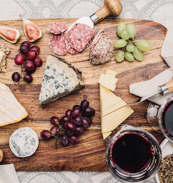 &#x39A;&#x3C1;&#x3B1;&#x3C3;&#x3AF; &amp; &#x3C4;&#x3C5;&#x3C1;&#x3AF;: T&#x3AD;&#x3BB;&#x3B5;&#x3B9;&#x3BF;&#x3C2; &#x3B3;&#x3AC;&#x3BC;&#x3BF;&#x3C2; &#x3AE; &#x3C3;&#x3AF;&#x3B3;&#x3BF;&#x3C5;&#x3C1;&#x3BF; &#x3B4;&#x3B9;&#x3B1;&#x3B6;&#x3CD;&#x3B3;&#x3B9;&#x3BF;;