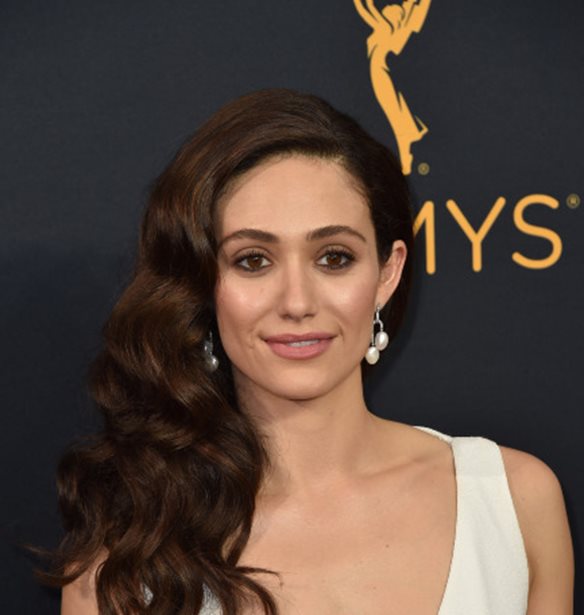 &#x397; &#x395;mmy Rossum &#x3B4;&#x3B9;&#x3B5;&#x3BA;&#x3B4;&#x3B9;&#x3BA;&#x3B5;&#x3AF; &#x3AF;&#x3C3;&#x3BF; &#x3BC;&#x3B9;&#x3C3;&#x3B8;&#x3CC; &#x3BC;&#x3B5; &#x3C4;&#x3BF; &#x3C3;&#x3C5;&#x3BC;&#x3C0;&#x3C1;&#x3C9;&#x3C4;&#x3B1;&#x3B3;&#x3C9;&#x3BD;&#x3B9;&#x3C3;&#x3C4;&#x3AE; &#x3C4;&#x3B7;&#x3C2;