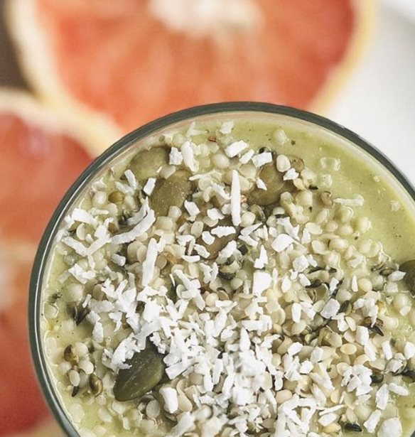 Σνακ | Τελικά κάνουν καλό στη σιλουέτα και τη διατροφή σου;