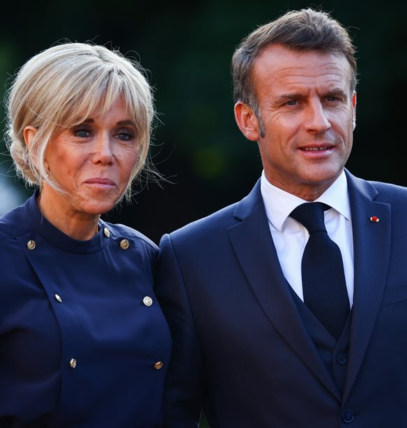 &#x397; Brigitte Macron &#x3BA;&#x3AC;&#x3BD;&#x3B5;&#x3B9; &#x3B4;&#x3B9;&#x3B1;&#x3BA;&#x3BF;&#x3C0;&#x3AD;&#x3C2; &#x3C7;&#x3C9;&#x3C1;&#x3AF;&#x3C2; &#x3C4;&#x3BF;&#x3BD; &#x3C3;&#x3CD;&#x3B6;&#x3C5;&#x3B3;&#x3CC; &#x3C4;&#x3B7;&#x3C2;, Emmanuel | &#x3A4;&#x3BF; &#x3B4;&#x3CD;&#x3C3;&#x3BA;&#x3BF;&#x3BB;&#x3BF; &#x3BA;&#x3B1;&#x3BB;&#x3BF;&#x3BA;&#x3B1;&#x3AF;&#x3C1;&#x3B9; &#x3C4;&#x3B7;&#x3C2; &#x3A0;&#x3C1;&#x3CE;&#x3C4;&#x3B7;&#x3C2; &#x39A;&#x3C5;&#x3C1;&#x3AF;&#x3B1;&#x3C2;