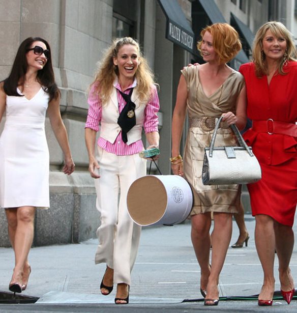 &#x397; Charlotte &#x3B5;&#x3AF;&#x3C7;&#x3B5; &#x3C6;&#x3BF;&#x3C1;&#x3AD;&#x3C3;&#x3B5;&#x3B9; &#x3AE;&#x3B4;&#x3B7; &#x3C3;&#x3C4;&#x3BF; Sex&amp;TheCity &#x3BC;&#x3AF;&#x3B1; &#x3B1;&#x3C0;&#x3CC; &#x3C4;&#x3B9;&#x3C2; &#x3BC;&#x3B5;&#x3B3;&#x3B1;&#x3BB;&#x3CD;&#x3C4;&#x3B5;&#x3C1;&#x3B5;&#x3C2; &#x3C4;&#x3AC;&#x3C3;&#x3B5;&#x3B9;&#x3C2; &#x3C4;&#x3BF;&#x3C5; 2018