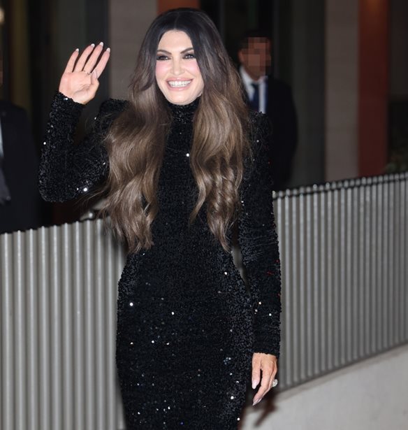 Kimberly Guilfoyle | H &#x3C0;&#x3C1;&#x3CE;&#x3C4;&#x3B7; &#x3B4;&#x3B7;&#x3BC;&#x3CC;&#x3C3;&#x3B9;&#x3B1; &#x3B5;&#x3BC;&#x3C6;&#x3AC;&#x3BD;&#x3B9;&#x3C3;&#x3B7; &#x3C3;&#x3C4;&#x3B7;&#x3BD; &#x391;&#x3B8;&#x3AE;&#x3BD;&#x3B1;