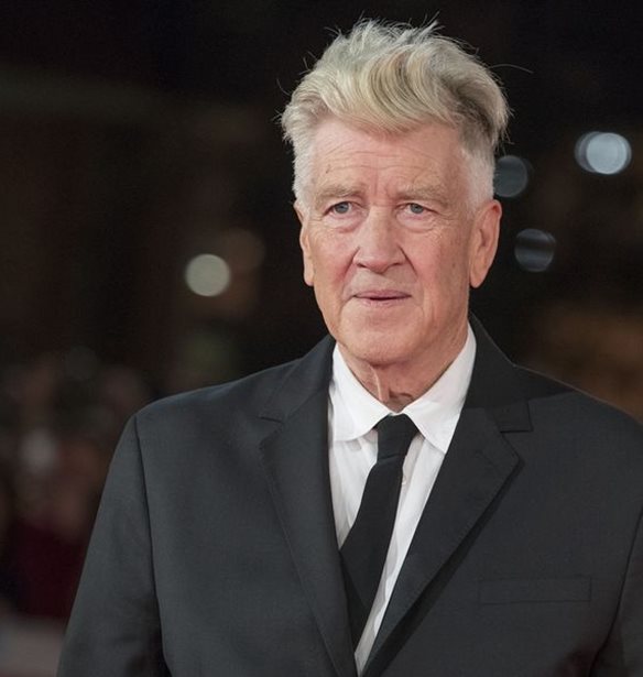 &#x39F; David Lynch &#x3C3;&#x3C7;&#x3B5;&#x3B4;&#x3AF;&#x3B1;&#x3C3;&#x3B5; &#x3BC;&#x3B9;&#x3B1; &#x3C3;&#x3B5;&#x3B9;&#x3C1;&#x3AC; &#x3BA;&#x3BF;&#x3C3;&#x3BC;&#x3B7;&#x3BC;&#x3AC;&#x3C4;&#x3C9;&#x3BD; (!)