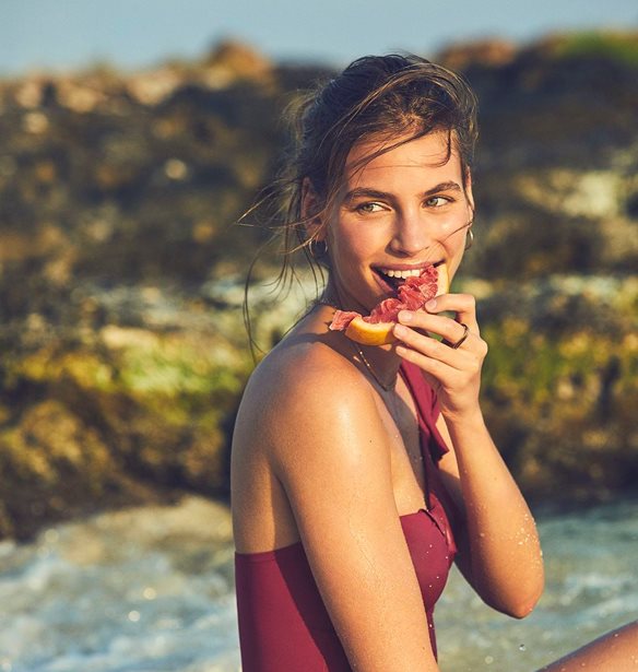 #Loveyourbody | Τα κορίτσια του MissBloom επιλέγουν το ιδανικό μαγιό ανάλογα με τον σωματότυπό τους