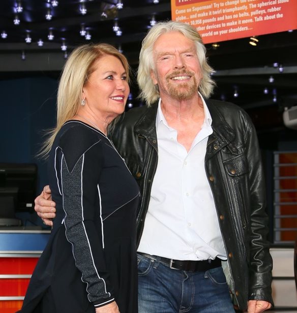 &quot;&#x389;&#x3C4;&#x3B1;&#x3BD; &#x3BF; &#x3B2;&#x3C1;&#x3AC;&#x3C7;&#x3BF;&#x3C2;, &#x3BC;&#x3BF;&#x3C5;, &#x3C4;&#x3BF; &#x3C6;&#x3C9;&#x3C2; &#x3BC;&#x3BF;&#x3C5;&quot;: &#x39F; Richard Branson &#x3C3;&#x3C5;&#x3BD;&#x3C4;&#x3B5;&#x3C4;&#x3C1;&#x3B9;&#x3BC;&#x3BC;&#x3AD;&#x3BD;&#x3BF;&#x3C2; &#x3BC;&#x3B5;&#x3C4;&#x3AC; &#x3C4;&#x3BF;&#x3BD; &#x3B8;&#x3AC;&#x3BD;&#x3B1;&#x3C4;&#x3BF; &#x3C4;&#x3B7;&#x3C2; &#x3C3;&#x3C5;&#x3B6;&#x3CD;&#x3B3;&#x3BF;&#x3C5; &#x3C4;&#x3BF;&#x3C5;