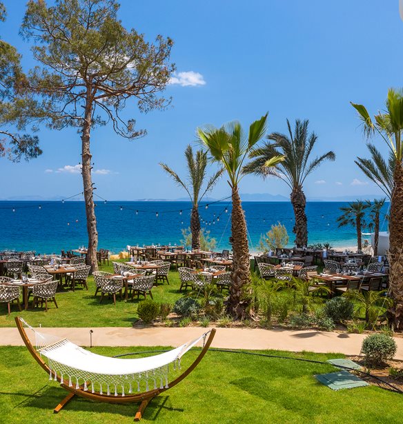 Isla Brown Corinthia: &#x3A4;&#x3BF; &#x3C0;&#x3C1;&#x3CE;&#x3C4;&#x3BF; &#x3C0;&#x3B5;&#x3BD;&#x3C4;&#x3AC;&#x3C3;&#x3C4;&#x3B5;&#x3C1;&#x3BF; resort &#x3C4;&#x3B7;&#x3C2; Brown Hotels &#x3C3;&#x3C4;&#x3B7;&#x3BD; &#x395;&#x3BB;&#x3BB;&#x3AC;&#x3B4;&#x3B1; &#x3AC;&#x3BD;&#x3BF;&#x3B9;&#x3BE;&#x3B5; &#x3C4;&#x3B9;&#x3C2; &#x3C0;&#x3CD;&#x3BB;&#x3B5;&#x3C2; &#x3C4;&#x3BF;&#x3C5; &#x3C3;&#x3C4;&#x3BF;&#x3C5;&#x3C2; &#x391;&#x3B3;&#x3AF;&#x3BF;&#x3C5;&#x3C2; &#x398;&#x3B5;&#x3BF;&#x3B4;&#x3CE;&#x3C1;&#x3BF;&#x3C5;&#x3C2;