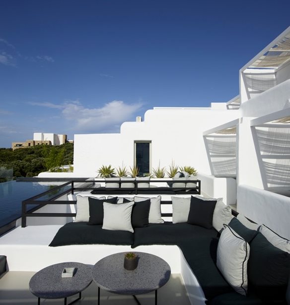 Nimbus Mykonos | &#x395;&#x3BA;&#x3BB;&#x3B5;&#x3C0;&#x3C4;&#x3C5;&#x3C3;&#x3BC;&#x3AD;&#x3BD;&#x3B7; &#x3B4;&#x3B9;&#x3B1;&#x3BC;&#x3BF;&#x3BD;&#x3AE; &#x3C3;&#x3B5; &#x3AD;&#x3BD;&#x3B1; boutique &#x3BE;&#x3B5;&#x3BD;&#x3BF;&#x3B4;&#x3BF;&#x3C7;&#x3B5;&#x3AF;&#x3BF; 5 &#x3B1;&#x3C3;&#x3C4;&#x3AD;&#x3C1;&#x3C9;&#x3BD;