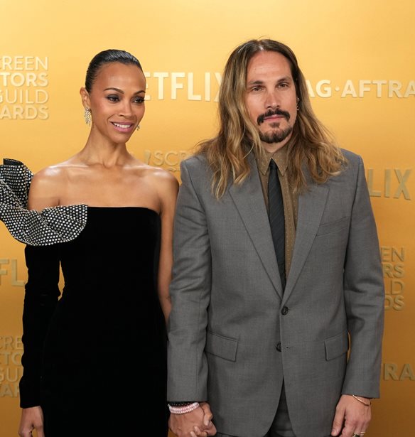 Zoe Salda&#xF1;a | &#x397; &#x3C3;&#x3C4;&#x3B9;&#x3B3;&#x3BC;&#x3AE; &#x3C0;&#x3BF;&#x3C5; &#x3BF; &#x3C3;&#x3CD;&#x3B6;&#x3C5;&#x3B3;&#x3CC;&#x3C2; &#x3C4;&#x3B7;&#x3C2; &#x3B4;&#x3B1;&#x3BA;&#x3C1;&#x3CD;&#x3B6;&#x3B5;&#x3B9; &#x3C3;&#x3C4;&#x3B1; SAG Awards