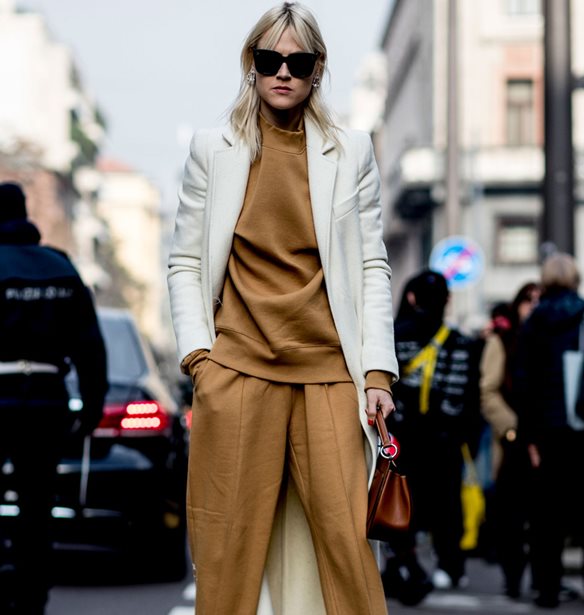 Το χρώμα που κάνει όλα τα outfits να φαίνονται ακριβά