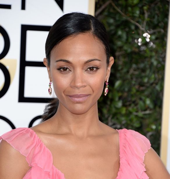 Zoe Saldana: &quot;&#x39F; Trump &#x3BD;&#x3AF;&#x3BA;&#x3B7;&#x3C3;&#x3B5; &#x3C4;&#x3B9;&#x3C2; &#x3B5;&#x3BA;&#x3BB;&#x3BF;&#x3B3;&#x3AD;&#x3C2; &#x3B5;&#x3C0;&#x3B5;&#x3B9;&#x3B4;&#x3AE; &#x3AD;&#x3C0;&#x3B5;&#x3C3;&#x3B5; &#x3B8;&#x3CD;&#x3BC;&#x3B1; bullying &#x3B1;&#x3C0;&#x3CC; &#x3C4;&#x3BF; Hollywood&quot;