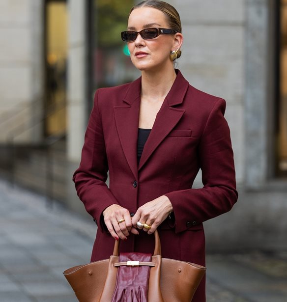 &#x3A4;&#x3BF; wine red &#x3C0;&#x3B1;&#x3BB;&#x3C4;&#x3CC; &#x3B1;&#x3C0;&#x3CC; &#x3C4;&#x3B7; Mango &#x3C0;&#x3BF;&#x3C5; &#x3B8;&#x3B1; &#x3BA;&#x3AC;&#x3BD;&#x3B5;&#x3B9; upgrade &#x3C3;&#x3C4;&#x3BF; &#x3C3;&#x3C4;&#x3B9;&#x3BB; &#x3C3;&#x3BF;&#x3C5;