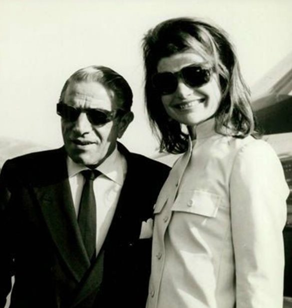 Jackie &#x39F; - &#x3A9;&#x3BD;&#x3AC;&#x3C3;&#x3B7;&#x3C2;: &#x3A4;&#x3B1; &#x3C0;&#x3B9;&#x3BF; &#x3B1;&#x3BE;&#x3B9;&#x3BF;&#x3BC;&#x3BD;&#x3B7;&#x3BC;&#x3CC;&#x3BD;&#x3B5;&#x3C5;&#x3C4;&#x3B1; &#x3C3;&#x3C4;&#x3B9;&#x3B3;&#x3BC;&#x3B9;&#x3CC;&#x3C4;&#x3C5;&#x3C0;&#x3B1; &#x3C4;&#x3BF;&#x3C5; &#x3B8;&#x3C1;&#x3C5;&#x3BB;&#x3B9;&#x3BA;&#x3BF;&#x3CD; &#x3B3;&#x3AC;&#x3BC;&#x3BF;&#x3C5;