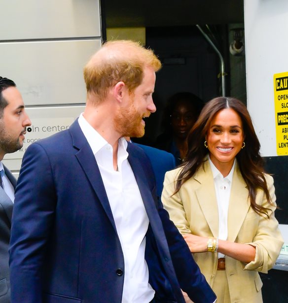 &#x3A0;&#x3C1;&#x3AF;&#x3B3;&#x3BA;&#x3B9;&#x3C0;&#x3B1;&#x3C2; Harry &amp; Meghan Markle | &#x396;&#x3B1;&#x3BB;&#x3AF;&#x3B6;&#x3B5;&#x3B9; &#x3C4;&#x3BF; &#x3C0;&#x3BF;&#x3C3;&#x3CC; &#x3C0;&#x3BF;&#x3C5; &#x3BE;&#x3BF;&#x3B4;&#x3B5;&#x3CD;&#x3BF;&#x3C5;&#x3BD; &#x3BA;&#x3AC;&#x3B8;&#x3B5; &#x3C7;&#x3C1;&#x3CC;&#x3BD;&#x3BF; &#x3B3;&#x3B9;&#x3B1; &#x3C4;&#x3BF;&#x3C5;&#x3C2; &#x3AF;&#x3B4;&#x3B9;&#x3BF;&#x3C5;&#x3C2; &#x3BA;&#x3B1;&#x3B9; &#x3C4;&#x3B1; &#x3B4;&#x3CD;&#x3BF; &#x3C0;&#x3B1;&#x3B9;&#x3B4;&#x3B9;&#x3AC; &#x3C4;&#x3BF;&#x3C5;&#x3C2;