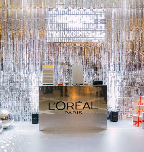 Η L'Oréal Paris σκόρπισε λάμψη στο Madame Figaro Festive Kick-Off Party
