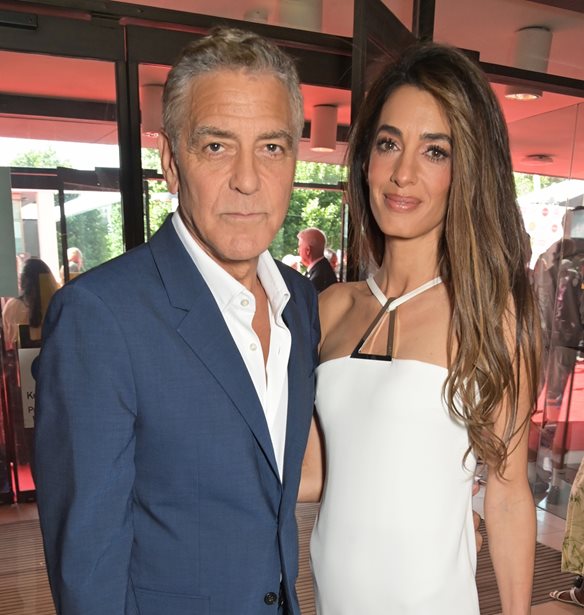 &#x3A4;&#x3BF; &#x3C6;&#x3B9;&#x3BB;&#x3B1;&#x3BD;&#x3B8;&#x3C1;&#x3C9;&#x3C0;&#x3B9;&#x3BA;&#x3CC; &#x3B3;&#x3BA;&#x3B1;&#x3BB;&#x3AC; &#x3C4;&#x3BF;&#x3C5; George &#x3BA;&#x3B1;&#x3B9; &#x3C4;&#x3B7;&#x3C2; Amal Clooney &#x3C3;&#x3C4;&#x3B7; &#x3BB;&#x3AF;&#x3BC;&#x3BD;&#x3B7; &#x39A;&#x3CC;&#x3BC;&#x3BF;