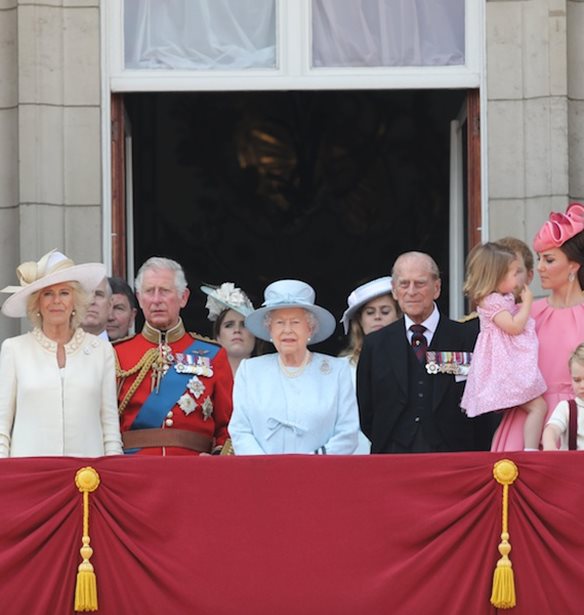 &#x3A4;&#x3B1; &#x3B3;&#x3B5;&#x3BD;&#x3AD;&#x3B8;&#x3BB;&#x3B9;&#x3B1; &#x3C4;&#x3B7;&#x3C2; &#x3B2;&#x3B1;&#x3C3;&#x3B9;&#x3BB;&#x3AF;&#x3C3;&#x3C3;&#x3B1;&#x3C2; &#x395;&#x3BB;&#x3B9;&#x3C3;&#x3AC;&#x3B2;&#x3B5;&#x3C4;: &#x397; &#x3B5;&#x3BD;&#x3C4;&#x3C5;&#x3C0;&#x3C9;&#x3C3;&#x3B9;&#x3B1;&#x3BA;&#x3AE; &#x3C0;&#x3B1;&#x3C1;&#x3AD;&#x3BB;&#x3B1;&#x3C3;&#x3B7; &#x3C3;&#x3B5; &#x3C6;&#x3C9;&#x3C4;&#x3BF;&#x3B3;&#x3C1;&#x3B1;&#x3C6;&#x3AF;&#x3B5;&#x3C2;