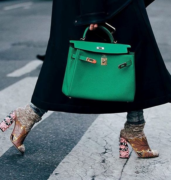 Οι πέντε τσάντες που πρέπει να έχει κάθε γυναίκα