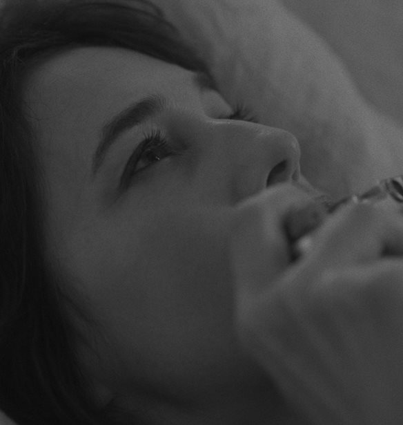 &#x397; Charlotte Gainsbourg &#x3C0;&#x3C1;&#x3C9;&#x3C4;&#x3B1;&#x3B3;&#x3C9;&#x3BD;&#x3B9;&#x3C3;&#x3C4;&#x3B5;&#x3AF; &#x3C3;&#x3C4;&#x3B7; &#x3BD;&#x3AD;&#x3B1; &#x3BA;&#x3B1;&#x3BC;&#x3C0;&#x3AC;&#x3BD;&#x3B9;&#x3B1; Zara Home