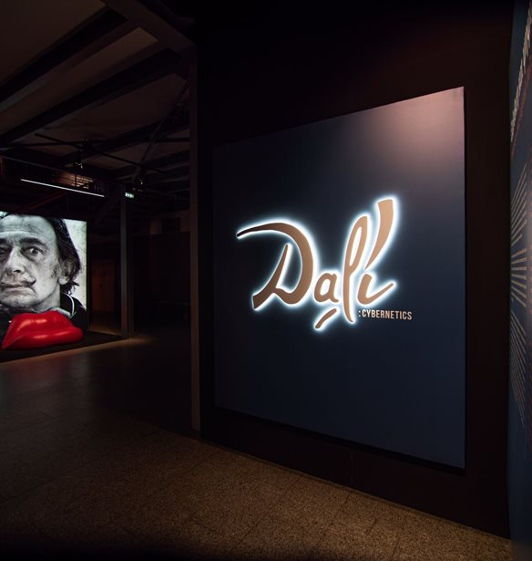 Dali Cybernetics | &#x388;&#x3BD;&#x3B1; &#x3B3;&#x3BF;&#x3B7;&#x3C4;&#x3B5;&#x3C5;&#x3C4;&#x3B9;&#x3BA;&#x3CC; &#x3BA;&#x3B9; &#x3B1;&#x3BD;&#x3B1;&#x3C4;&#x3C1;&#x3B5;&#x3C0;&#x3C4;&#x3B9;&#x3BA;&#x3CC; &#x3C4;&#x3B1;&#x3BE;&#x3AF;&#x3B4;&#x3B9; &#x3C3;&#x3C4;&#x3BF; &#x3BC;&#x3C5;&#x3B1;&#x3BB;&#x3CC; &#x3C4;&#x3BF;&#x3C5; Salvador Dali