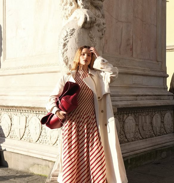 Prep &amp; Chic for Easter Bliss | &#x39F;&#x3B9; resort &#x3B5;&#x3BC;&#x3C6;&#x3B1;&#x3BD;&#x3AF;&#x3C3;&#x3B5;&#x3B9;&#x3C2; &#x3C4;&#x3B7;&#x3C2; Tommy Hilfiger &#x3C0;&#x3BF;&#x3C5; &#x3B8;&#x3B1; &#x3B1;&#x3C0;&#x3BF;&#x3B3;&#x3B5;&#x3B9;&#x3CE;&#x3C3;&#x3BF;&#x3C5;&#x3BD; &#x3C4;&#x3B7;&#x3BD; &#x386;&#x3BD;&#x3BF;&#x3B9;&#x3BE;&#x3B7; &#x3C4;&#x3BF;&#x3C5; 2025