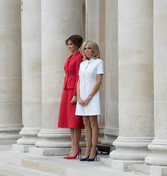 Brigitte Macron- &#x39C;elania Trump: &#x39F;&#x3B9; &#x3B4;&#x3CD;&#x3BF; &#x3A0;&#x3C1;&#x3CE;&#x3C4;&#x3B5;&#x3C2; &#x39A;&#x3C5;&#x3C1;&#x3AF;&#x3B5;&#x3C2; &#x3C3;&#x3C5;&#x3BD;&#x3B1;&#x3BD;&#x3C4;&#x3B9;&#x3BF;&#x3CD;&#x3BD;&#x3C4;&#x3B1;&#x3B9; &#x3C3;&#x3C4;&#x3BF; &#x3A0;&#x3B1;&#x3C1;&#x3AF;&#x3C3;&#x3B9;