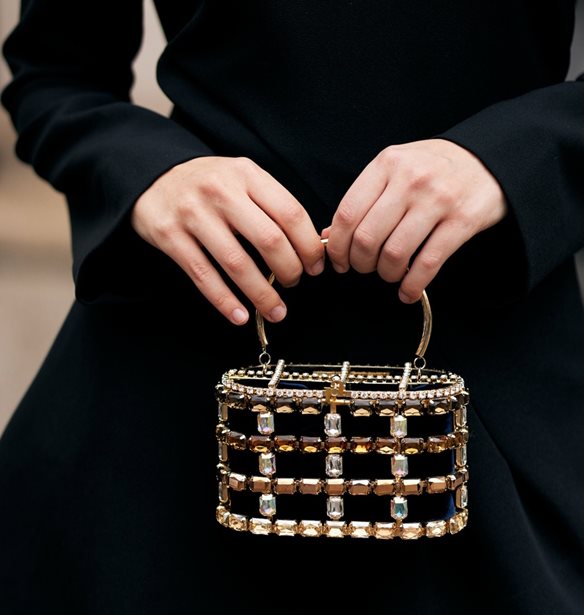 Festive nails | 5 &#x3B5;&#x3BD;&#x3B1;&#x3BB;&#x3BB;&#x3B1;&#x3BA;&#x3C4;&#x3B9;&#x3BA;&#x3AD;&#x3C2; &#x3C3;&#x3C4;&#x3BF; &#x3BC;&#x3B1;&#x3BD;&#x3B9;&#x3BA;&#x3B9;&#x3BF;&#x3CD;&#x3C1; &#x3B3;&#x3B9;&#x3B1; &#x3C3;&#x3AD;&#x3BD;&#x3B1; &#x3C0;&#x3BF;&#x3C5; &#x3AD;&#x3C7;&#x3B5;&#x3B9;&#x3C2; &#x3B2;&#x3B1;&#x3C1;&#x3B5;&#x3B8;&#x3B5;&#x3AF; &#x3C4;&#x3BF; &#x3BA;&#x3BB;&#x3B1;&#x3C3;&#x3B9;&#x3BA;&#x3CC; &#x3BA;&#x3CC;&#x3BA;&#x3BA;&#x3B9;&#x3BD;&#x3BF;