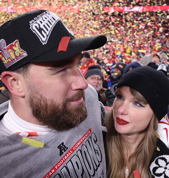 Taylor Swift &amp; Travis Kelce: &#x3A0;&#x3B1;&#x3BD;&#x3C4;&#x3C1;&#x3B5;&#x3CD;&#x3C4;&#x3B7;&#x3BA;&#x3B1;&#x3BD; &#x3BA;&#x3C1;&#x3C5;&#x3C6;&#x3AC;;