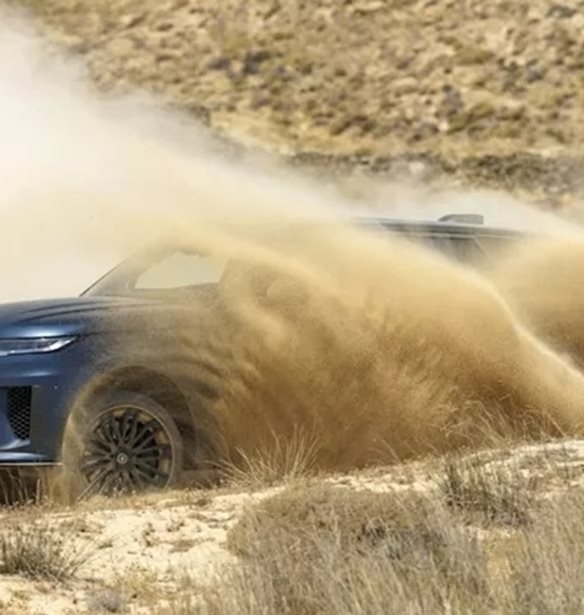 Range Rover House Mykonos | &#x39C;&#x3B9;&#x3B1; &#x3B1;&#x3BD;&#x3B5;&#x3C0;&#x3B1;&#x3BD;&#x3AC;&#x3BB;&#x3B7;&#x3C0;&#x3C4;&#x3B7; &#x3B5;&#x3BC;&#x3C0;&#x3B5;&#x3B9;&#x3C1;&#x3AF;&#x3B1; &#x3B6;&#x3C9;&#x3AE;&#x3C2; &#x3B3;&#x3B9;&#x3B1; &#x3C4;&#x3BF;&#x3C5;&#x3C2; &#x3BB;&#x3AC;&#x3C4;&#x3C1;&#x3B5;&#x3B9;&#x3C2; &#x3C4;&#x3B7;&#x3C2; &#x3B1;&#x3C5;&#x3B8;&#x3B5;&#x3BD;&#x3C4;&#x3B9;&#x3BA;&#x3AE;&#x3C2; &#x3C0;&#x3BF;&#x3BB;&#x3C5;&#x3C4;&#x3AD;&#x3BB;&#x3B5;&#x3B9;&#x3B1;&#x3C2; &#x3BA;&#x3B1;&#x3B9; &#x3C4;&#x3BF;&#x3C5; stylish coolness &#x3C3;&#x3C4;&#x3B7; &#x39C;&#x3CD;&#x3BA;&#x3BF;&#x3BD;&#x3BF;