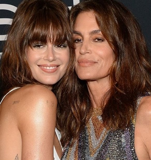 H Kaia Gerber &#x3B4;&#x3B5;&#x3BD; &#x3AE;&#x3BE;&#x3B5;&#x3C1;&#x3B5; &#x3CC;&#x3C4;&#x3B9; &#x3B7; &#x3BC;&#x3B7;&#x3C4;&#x3AD;&#x3C1;&#x3B1; &#x3C4;&#x3B7;&#x3C2;, Cindy Crawford, &#x3AE;&#x3C4;&#x3B1;&#x3BD; &#x3C4;&#x3CC;&#x3C3;&#x3BF; &#x3B4;&#x3B9;&#x3AC;&#x3C3;&#x3B7;&#x3BC;&#x3B7; &#x3BA;&#x3B9; &#x3B5;&#x3C0;&#x3B9;&#x3C4;&#x3C5;&#x3C7;&#x3B7;&#x3BC;&#x3AD;&#x3BD;&#x3B7;